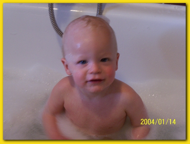 599x448 pixels (180K)